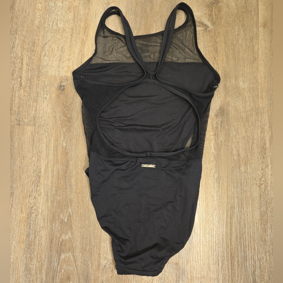 Vince Camuto Mesh Cutout Swimsuit Size 12 Black - Picture 5 of 8
